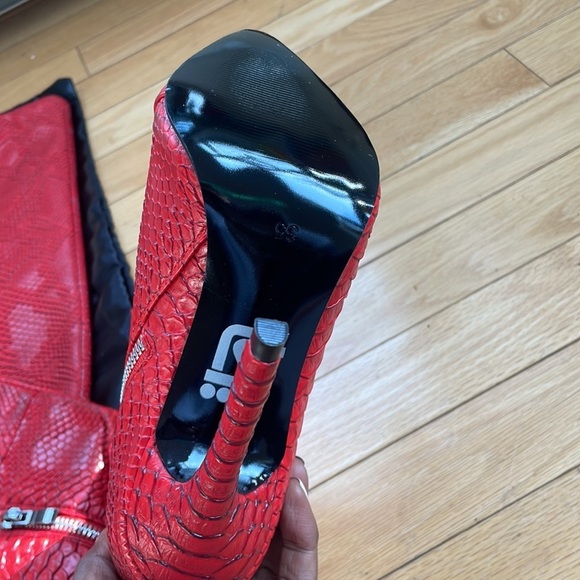 🌶️ Python RED VIXEN THIGH HIGH BOOTS *NEW* THIS IS A SEXY SHOE RIGHT HERE - Picture 6 of 14